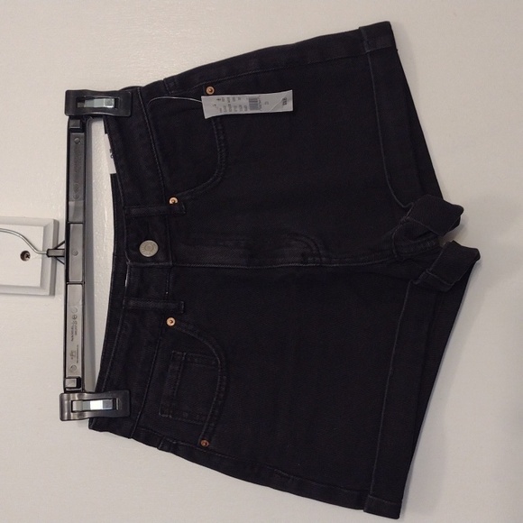 NEW NWT PacSun Mom Shorts Size 23 Black Jean Shorts Size 23 - Picture 2 of 13